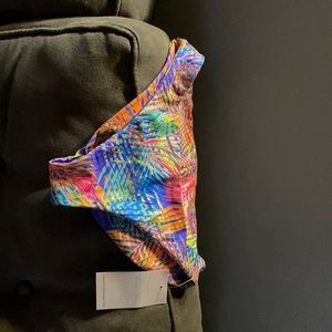 Empowered by Fused. Hapuna bottoms Sz Small